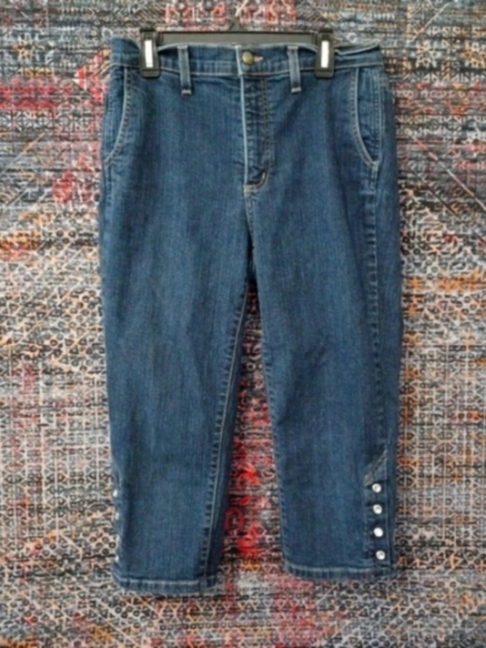Not Your Daughters Jeans NYDJ womens dark stretch rhinestone capri jeans 8P EUC